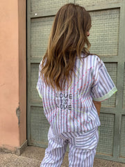 Chemise Indie Love is Love
